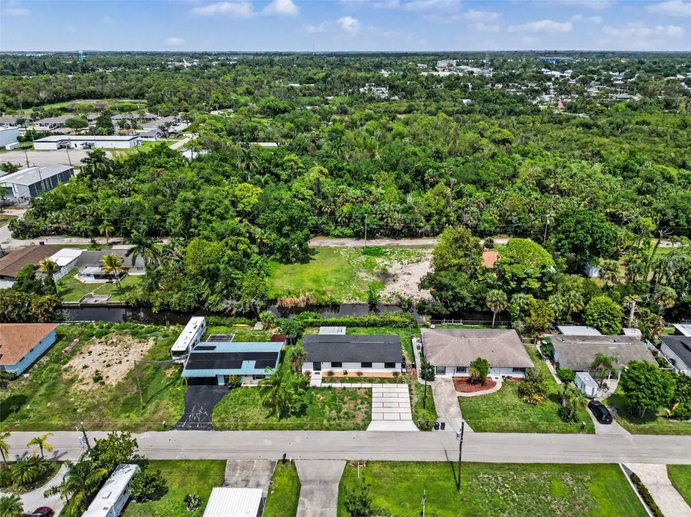 73 CARDINAL DRIVE North Fort Myers, FL 33917