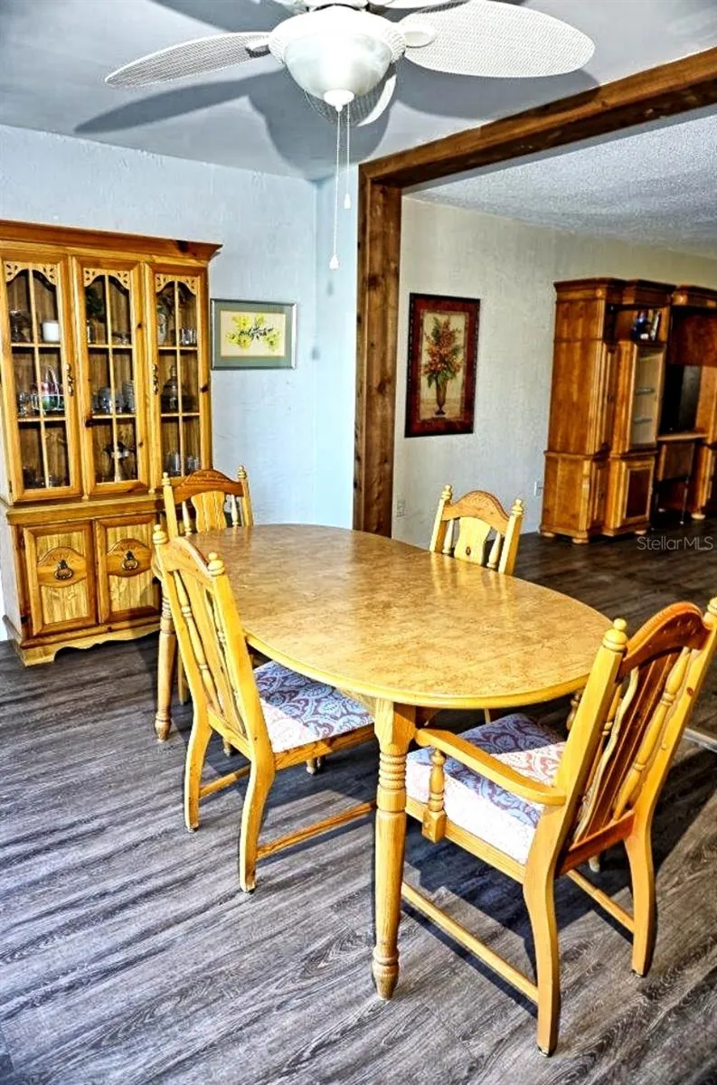 1873 MAZO MANOR #T9 Lutz, FL 33558