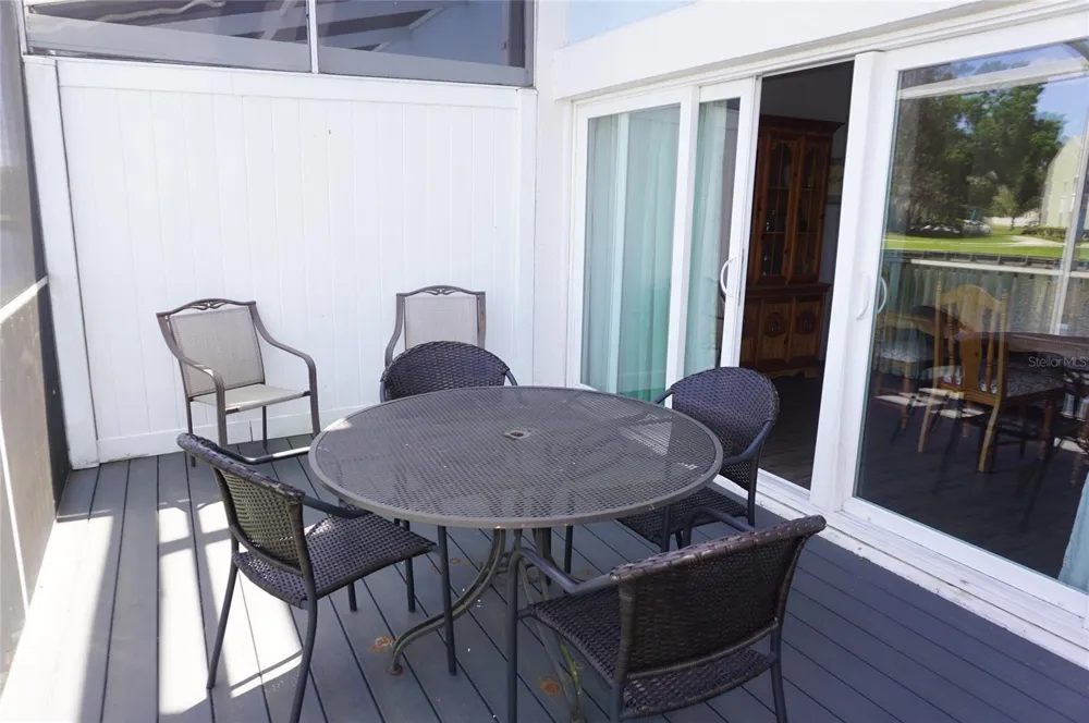 1873 MAZO MANOR #T9 Lutz, FL 33558