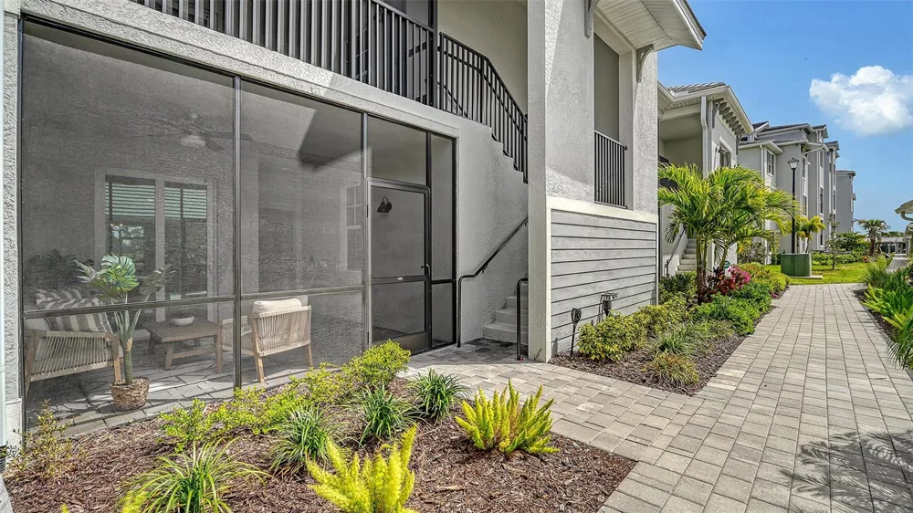 12390 WELLEN GOLF STREET #107 Venice, FL 34293