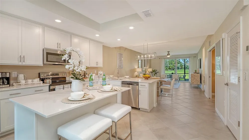 12390 WELLEN GOLF STREET #107 Venice, FL 34293