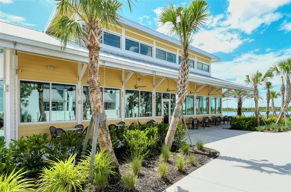 12390 WELLEN GOLF STREET #107 Venice, FL 34293