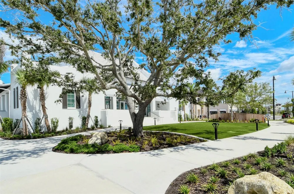 12390 WELLEN GOLF STREET #107 Venice, FL 34293