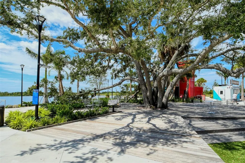 12390 WELLEN GOLF STREET #107 Venice, FL 34293