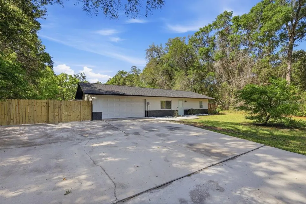 550 E MINNESOTA AVENUE Orange City, FL 32763