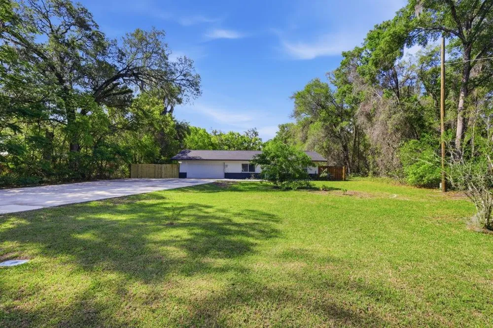 550 E MINNESOTA AVENUE Orange City, FL 32763
