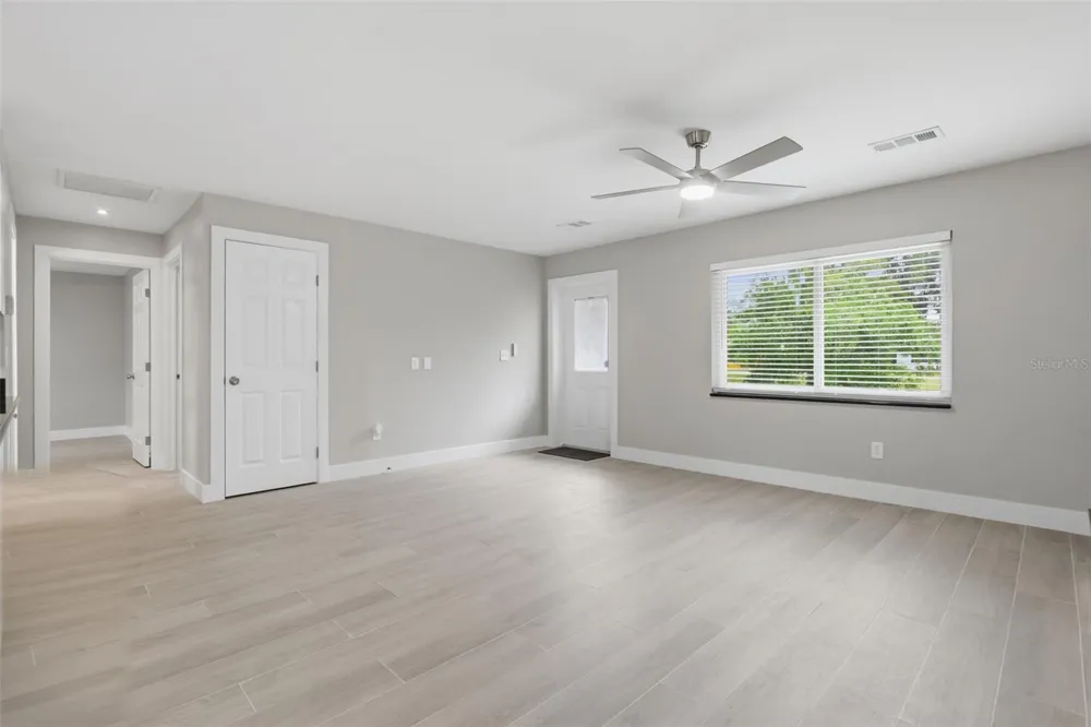 550 E MINNESOTA AVENUE Orange City, FL 32763