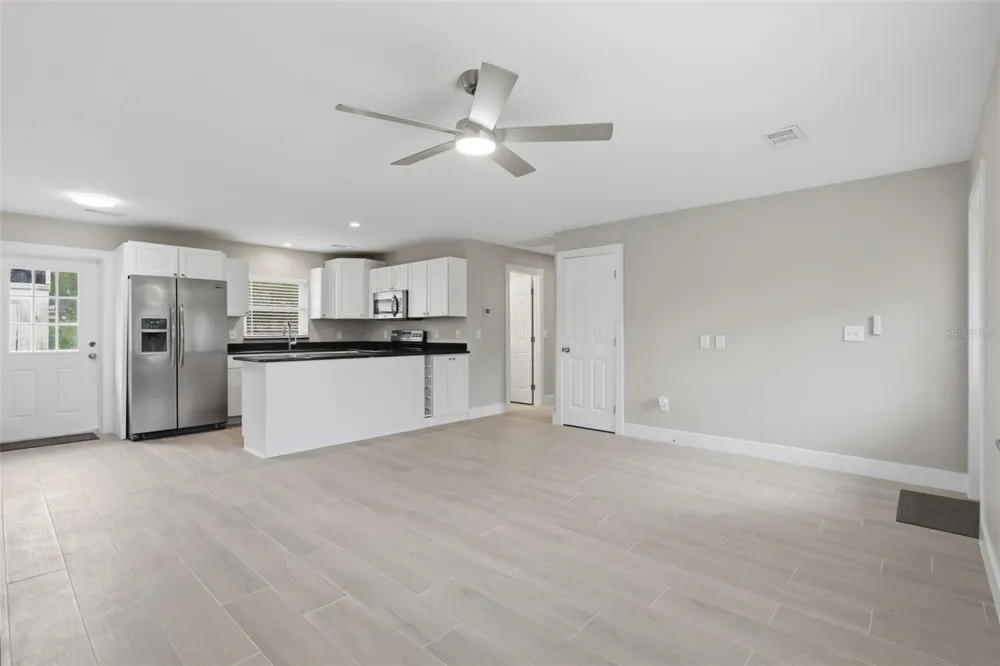 550 E MINNESOTA AVENUE Orange City, FL 32763