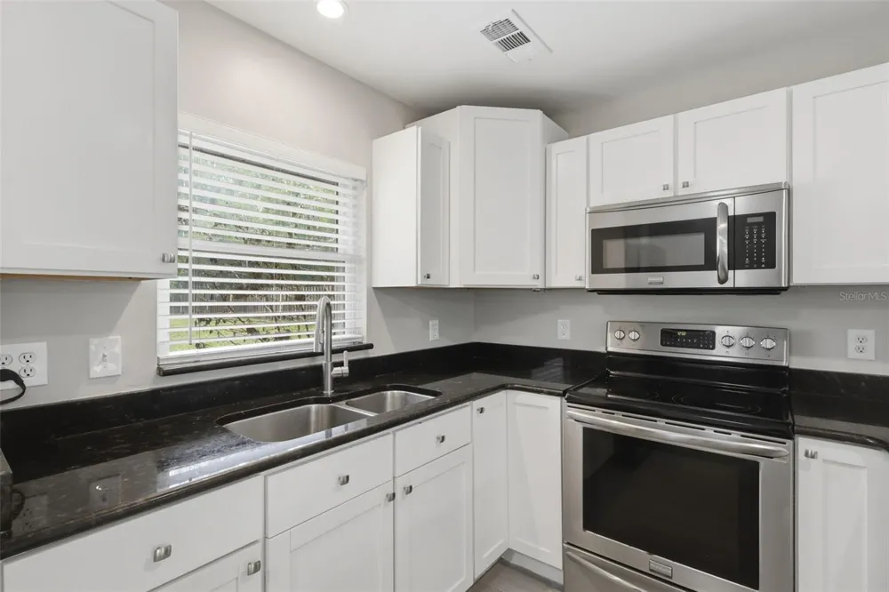 550 E MINNESOTA AVENUE Orange City, FL 32763