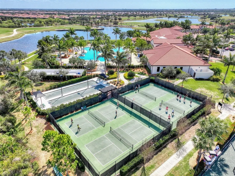 25025 SPARTINA DRIVE Venice, FL 34293