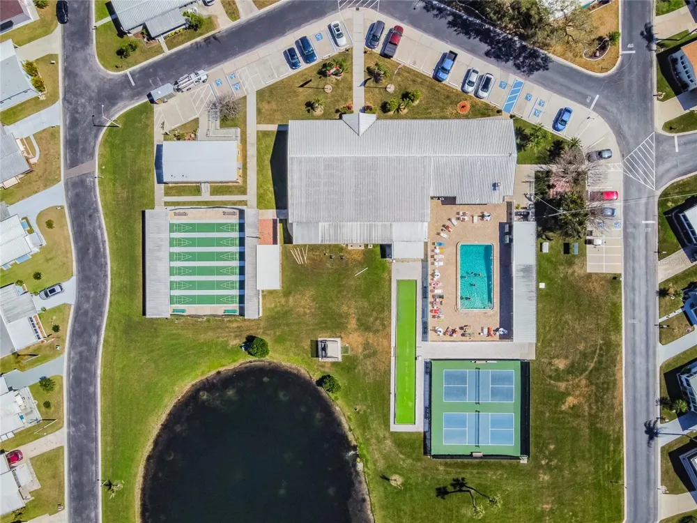 2900 8TH AVENUE W #18 Palmetto, FL 34221