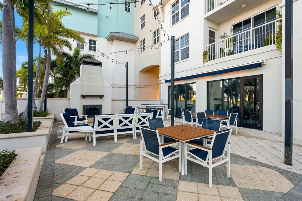 536 BAHIA BEACH BOULEVARD #422B Ruskin, FL 33570