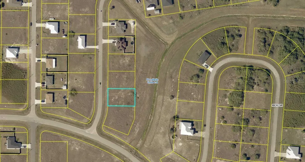 7083 TIDE CIRCLE Labelle, FL 33935