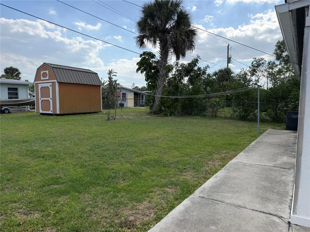 8513 HERBISON AVENUE North Port, FL 34287