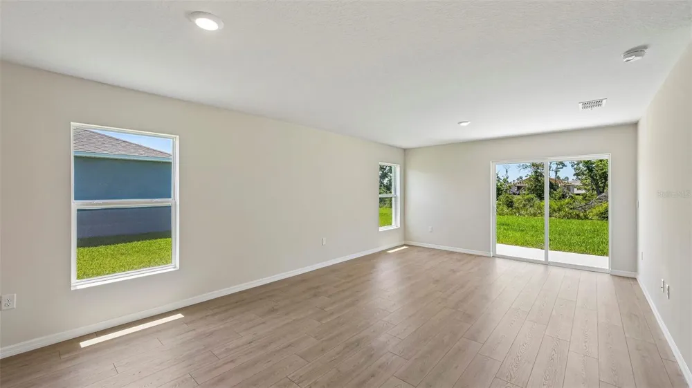 11010 44TH AVENUE E Palmetto, FL 34221