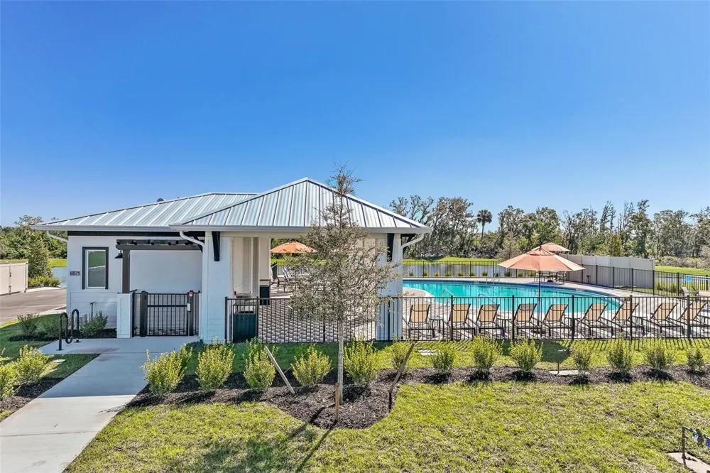 11010 44TH AVENUE E Palmetto, FL 34221