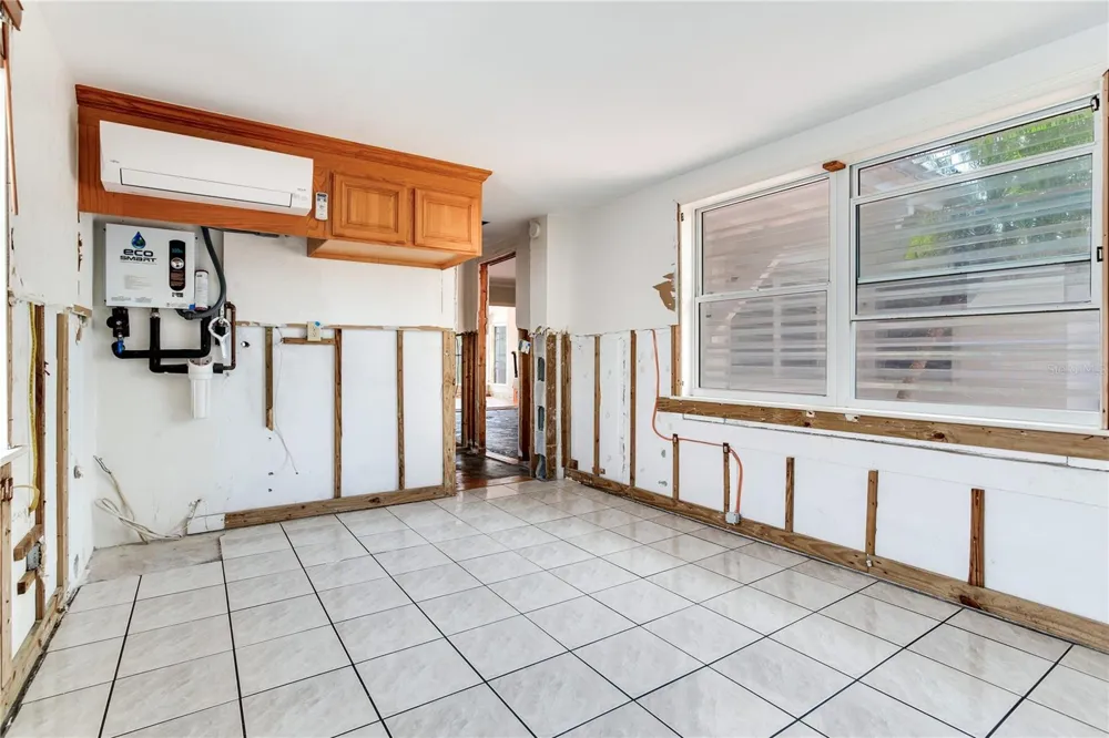 16107 GULF BOULEVARD Redington Beach, FL 33708
