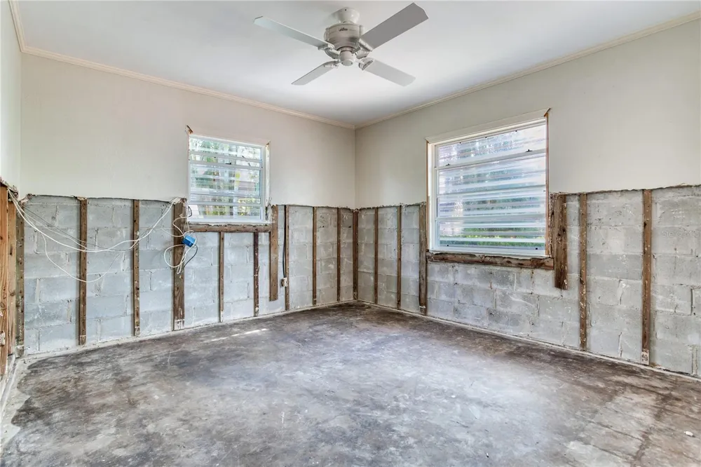 16107 GULF BOULEVARD Redington Beach, FL 33708