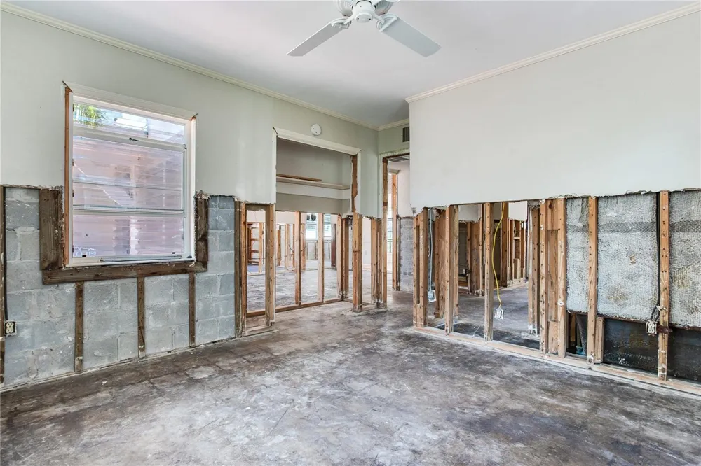 16107 GULF BOULEVARD Redington Beach, FL 33708