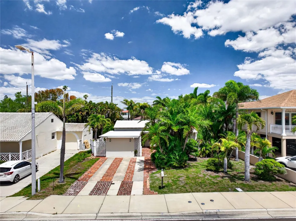 16107 GULF BOULEVARD Redington Beach, FL 33708