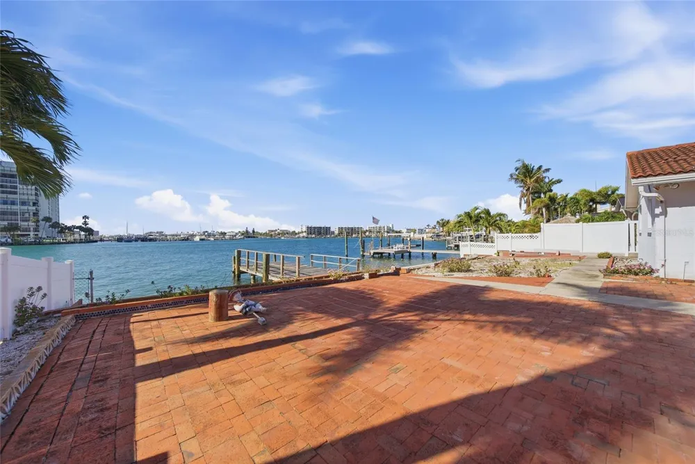 4 BELLEVUE DRIVE Treasure Island, FL 33706