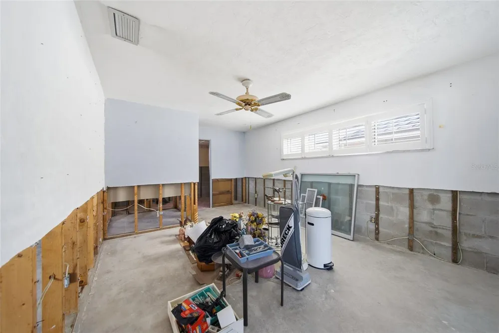 4 BELLEVUE DRIVE Treasure Island, FL 33706