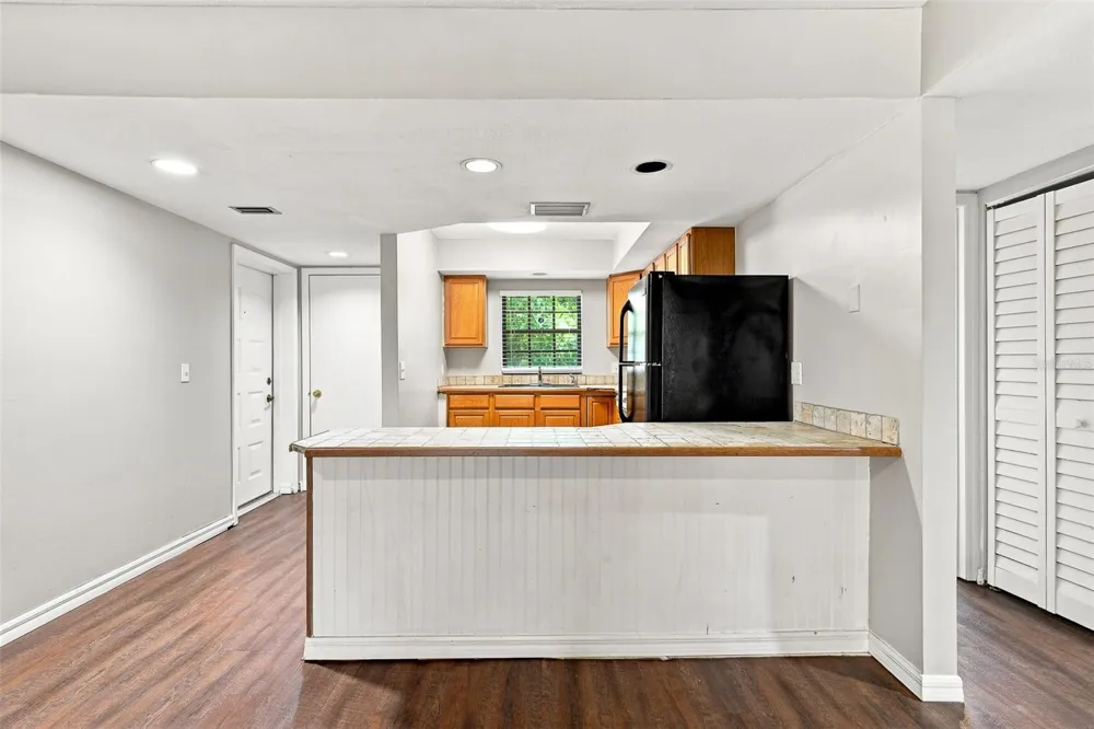 12900 VONN ROAD #B201 Largo, FL 33774