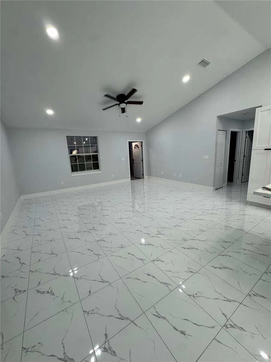 2555 W TAUNTON ROAD Avon Park, FL 33825