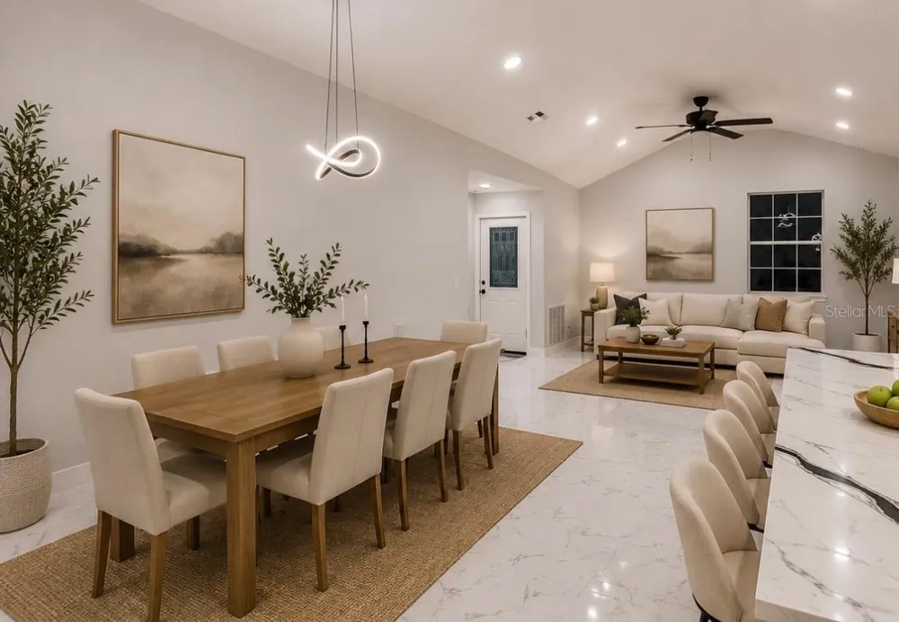 2555 W TAUNTON ROAD Avon Park, FL 33825