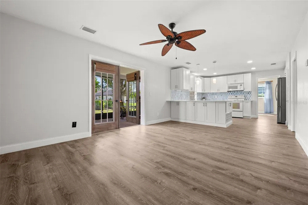 706 SW 51ST TERRACE Cape Coral, FL 33914