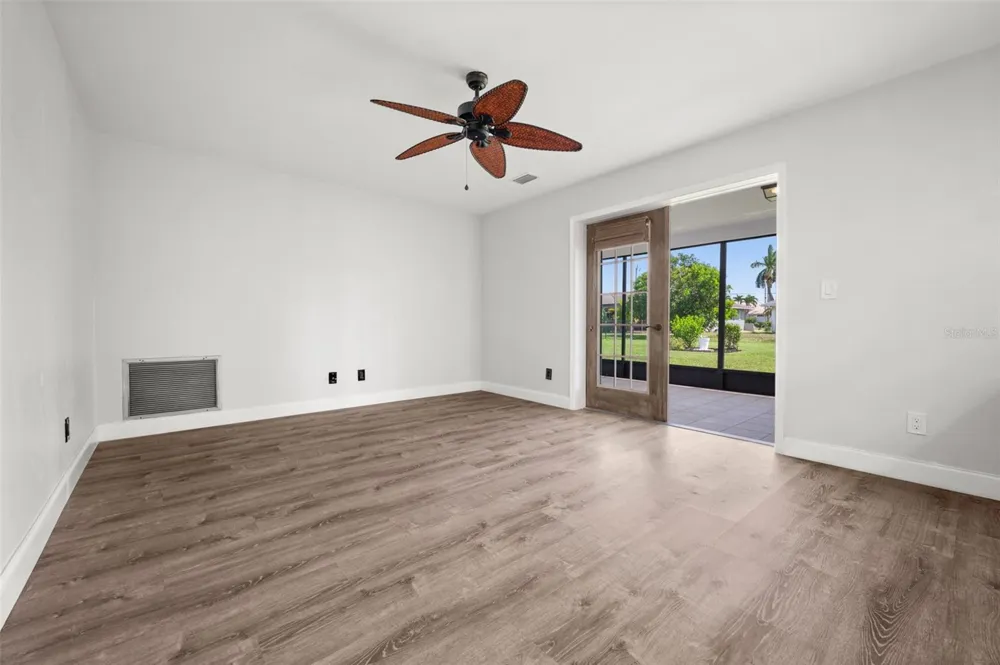 706 SW 51ST TERRACE Cape Coral, FL 33914