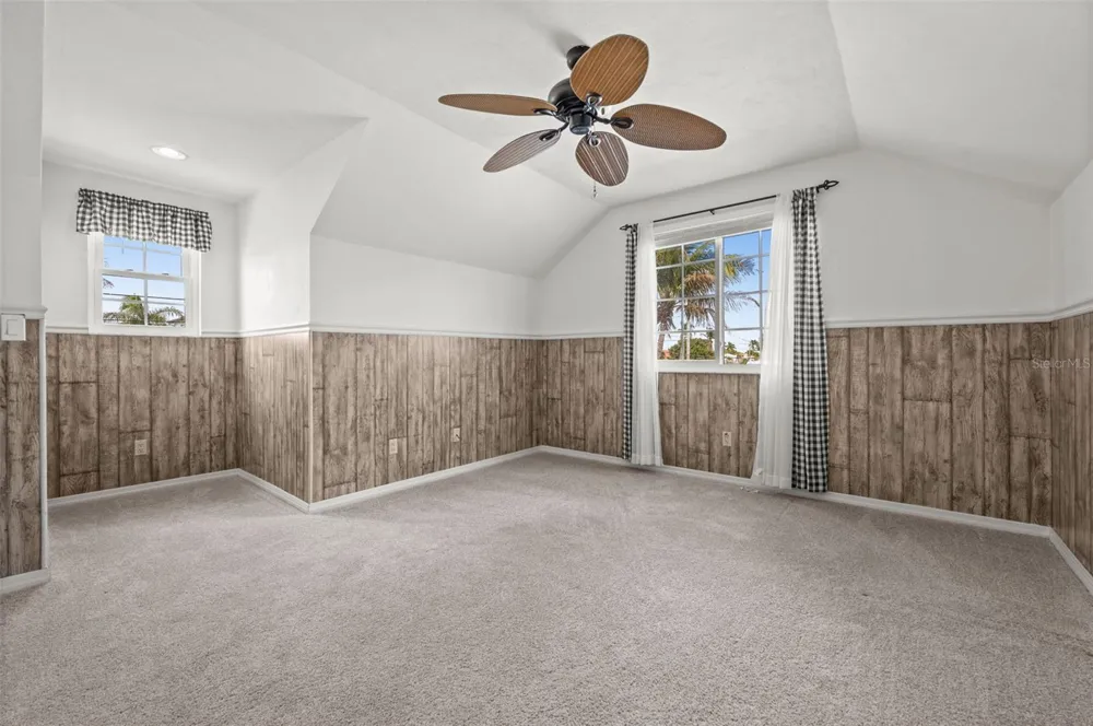 706 SW 51ST TERRACE Cape Coral, FL 33914