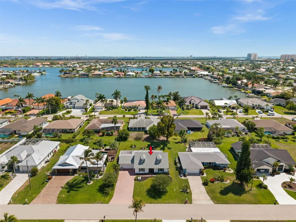 706 SW 51ST TERRACE Cape Coral, FL 33914