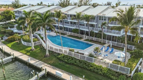 615 DREAM ISLAND PLACE #105