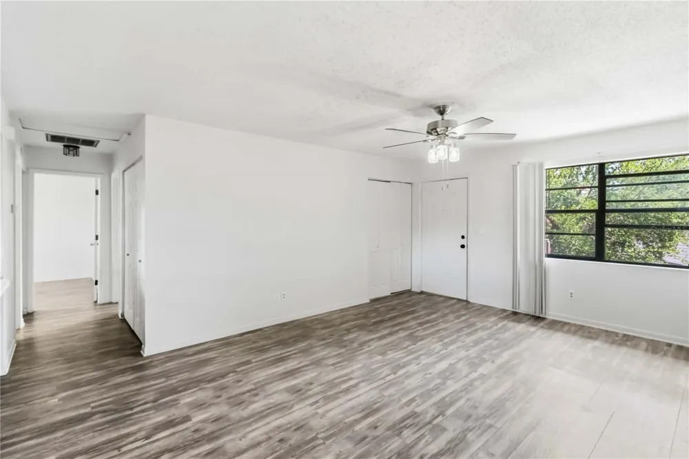 4951 91ST AVENUE #33 Pinellas Park, FL 33782