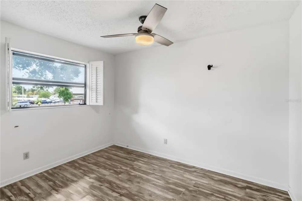 4951 91ST AVENUE #33 Pinellas Park, FL 33782