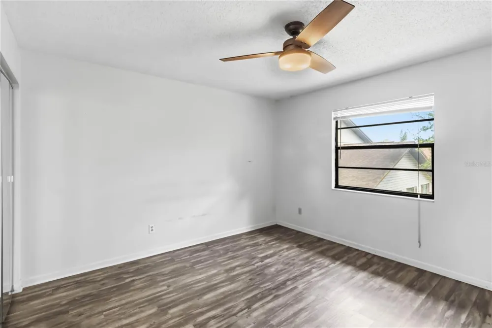 4951 91ST AVENUE #33 Pinellas Park, FL 33782