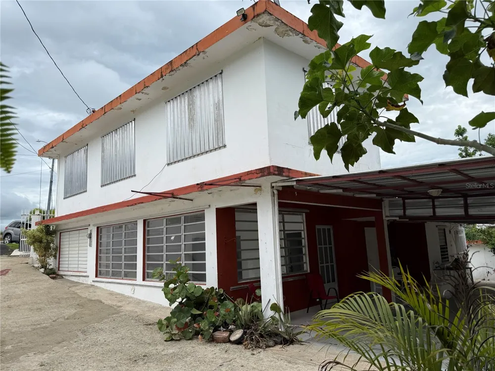 Carr. 901 CAMINO NUEVO Yabucoa, PR 00767
