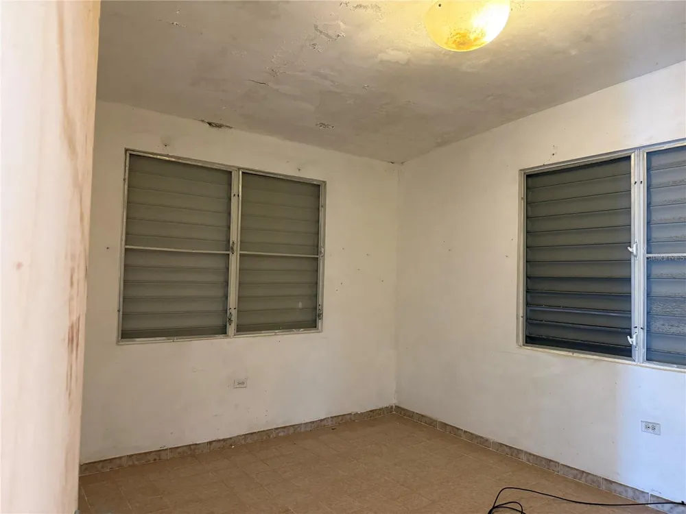 Carr. 901 CAMINO NUEVO Yabucoa, PR 00767
