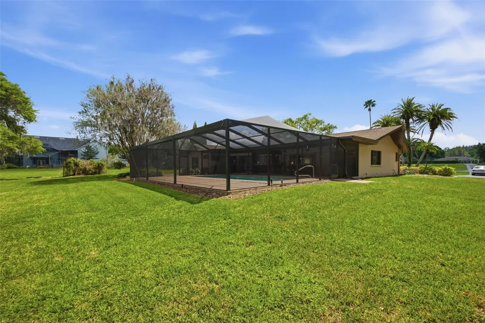 820 NEWBERGER ROAD Lutz, FL 33549