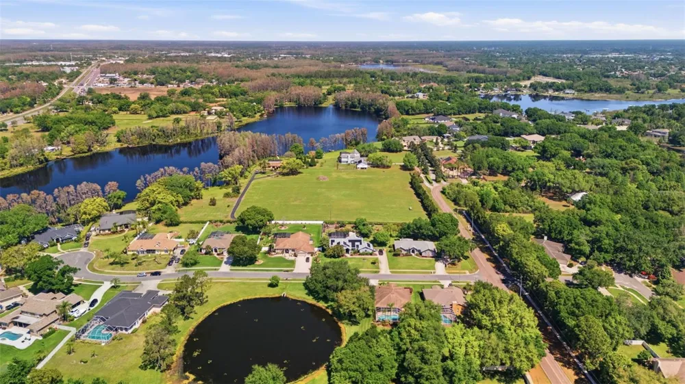 820 NEWBERGER ROAD Lutz, FL 33549