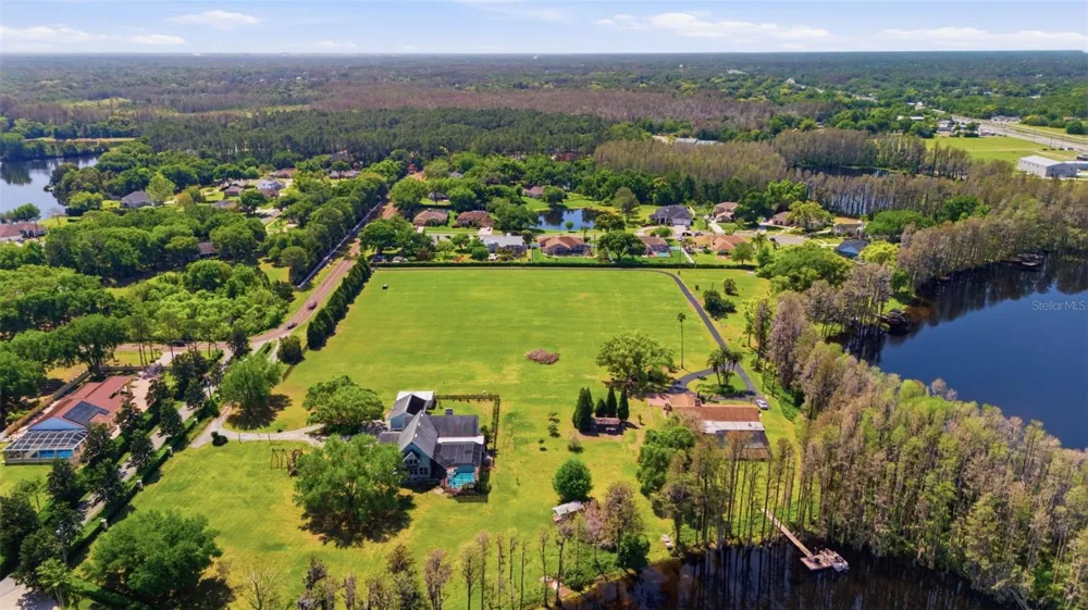 820 NEWBERGER ROAD Lutz, FL 33549