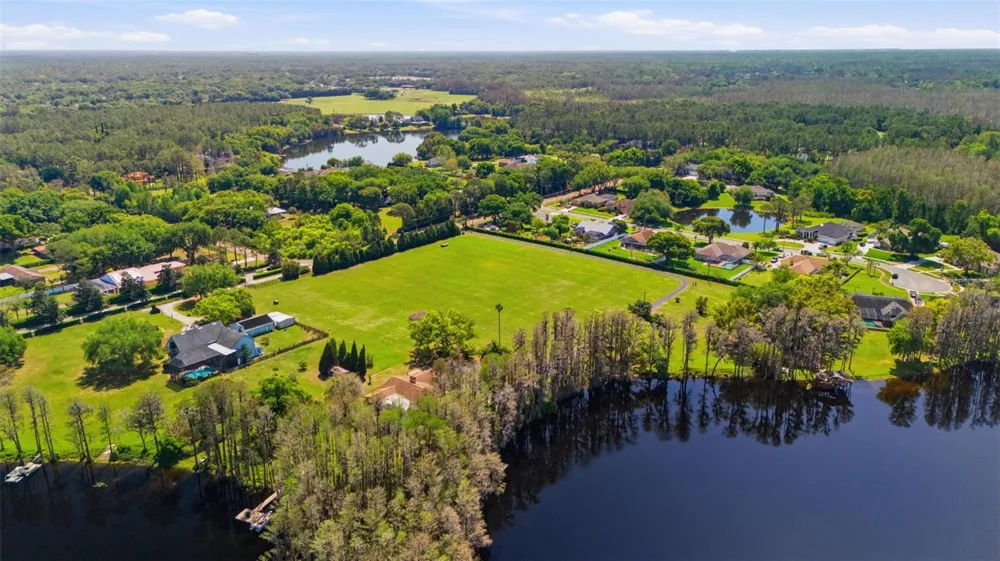 820 NEWBERGER ROAD Lutz, FL 33549