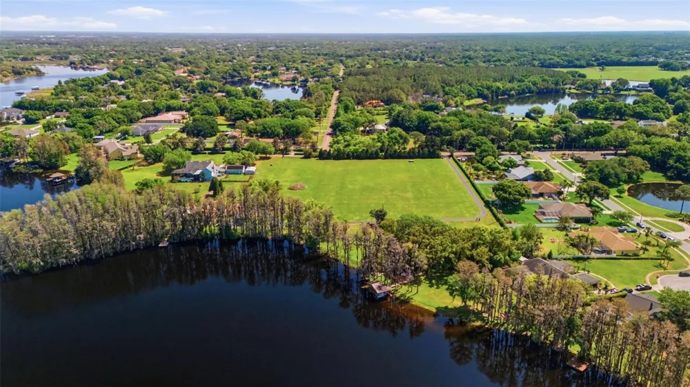 820 NEWBERGER ROAD Lutz, FL 33549