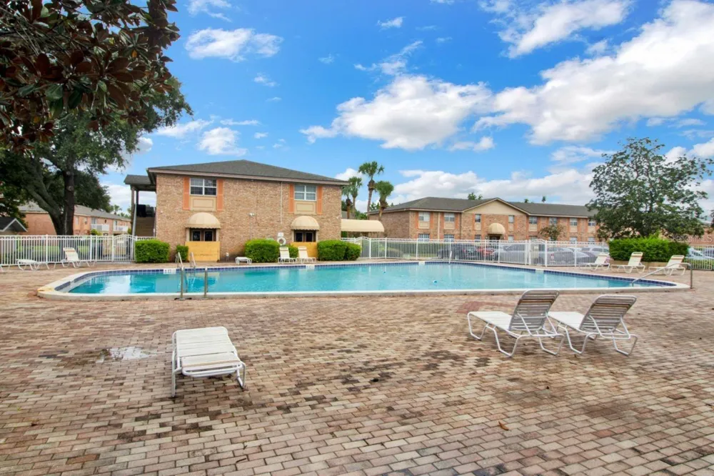 2422 BRANCH WAY #100 Maitland, FL 32751