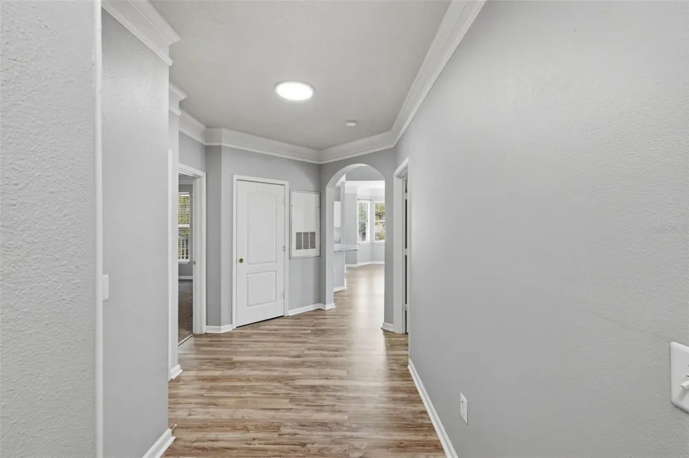 10504 VILLA VIEW CIRCLE Tampa, FL 33647