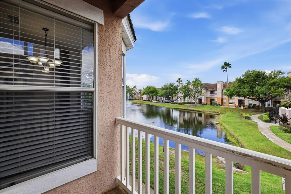 10504 VILLA VIEW CIRCLE Tampa, FL 33647