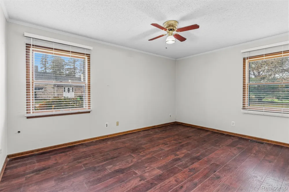 3432 S State Road Davison Township, MI 48423