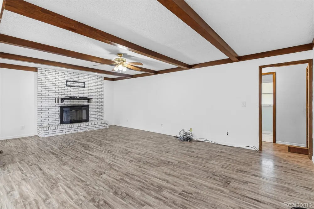 3432 S State Road Davison Township, MI 48423