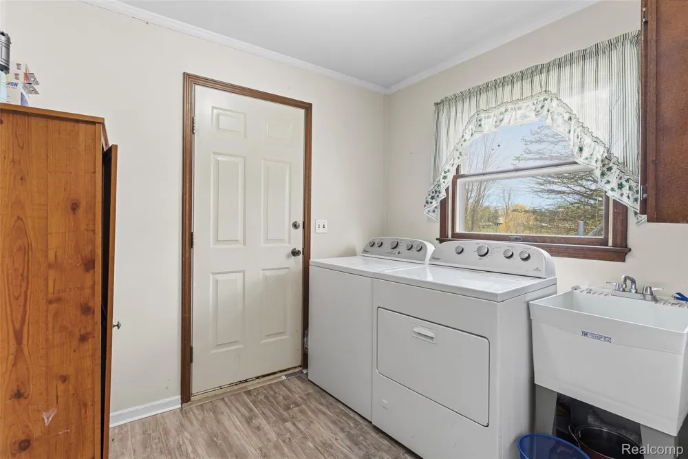 3432 S State Road Davison Township, MI 48423